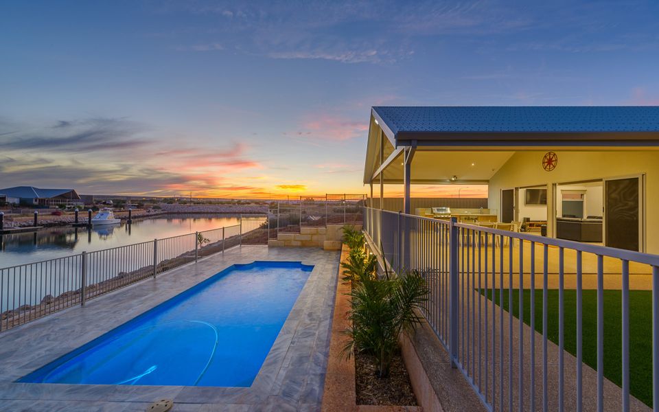 20 Madaffari Drive – Pool and Jetty (Max 8m)