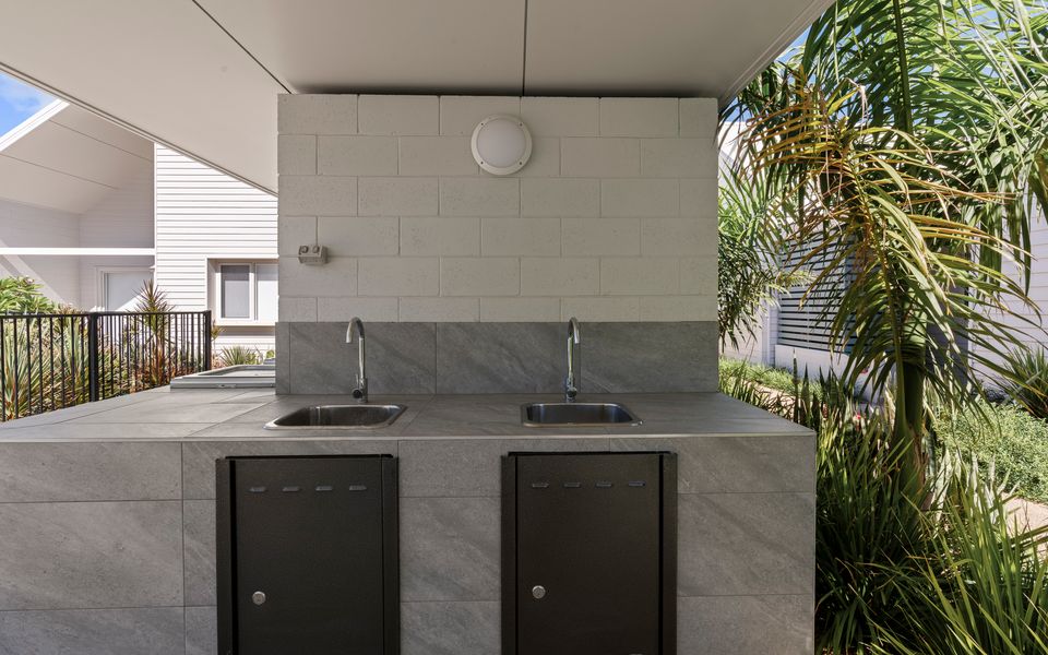 Apartment 4 – Exmouth Marina Apartments
