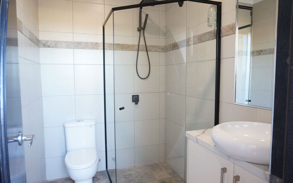 27 Corella Court – Pool