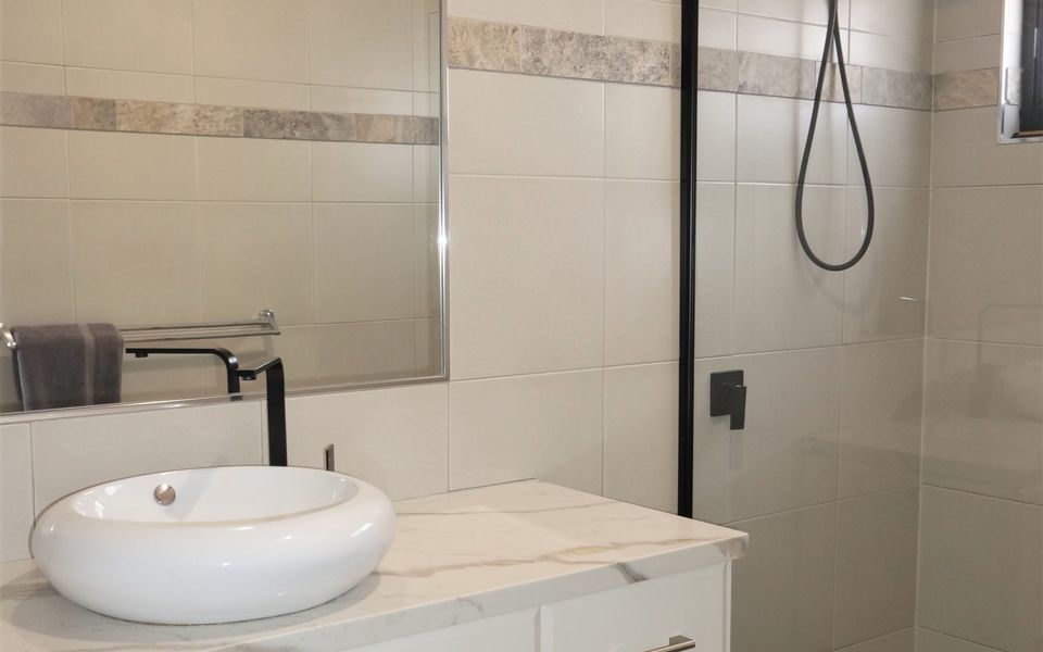 27 Corella Court – Pool