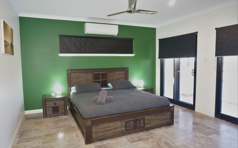 27 Corella Court – Pool