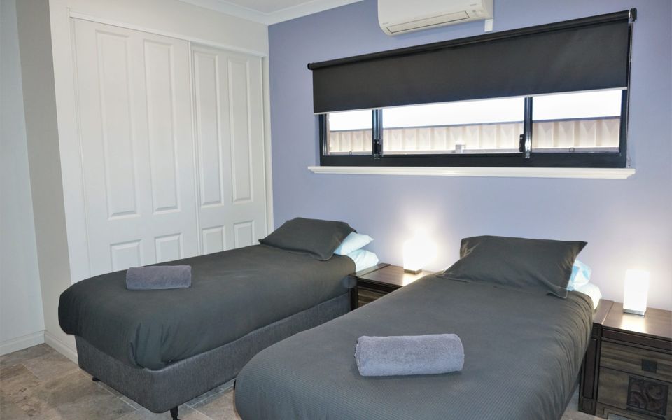 27 Corella Court – Pool