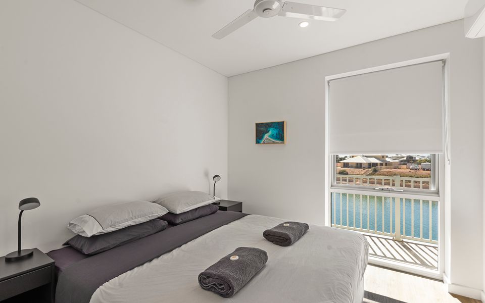 Apartment 21 – Exmouth Marina Apartments