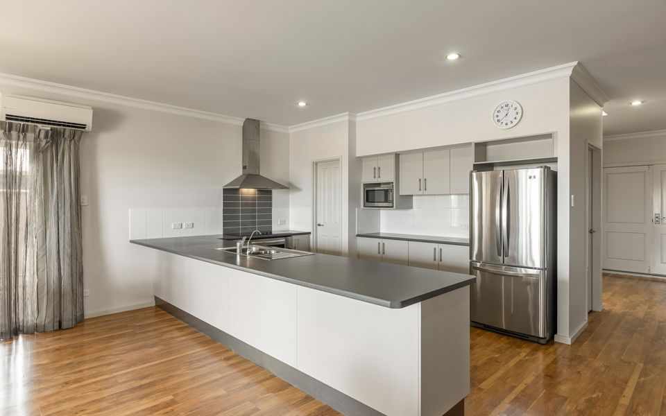 10 Kestrel Place