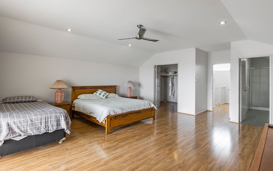 10 Kestrel Place