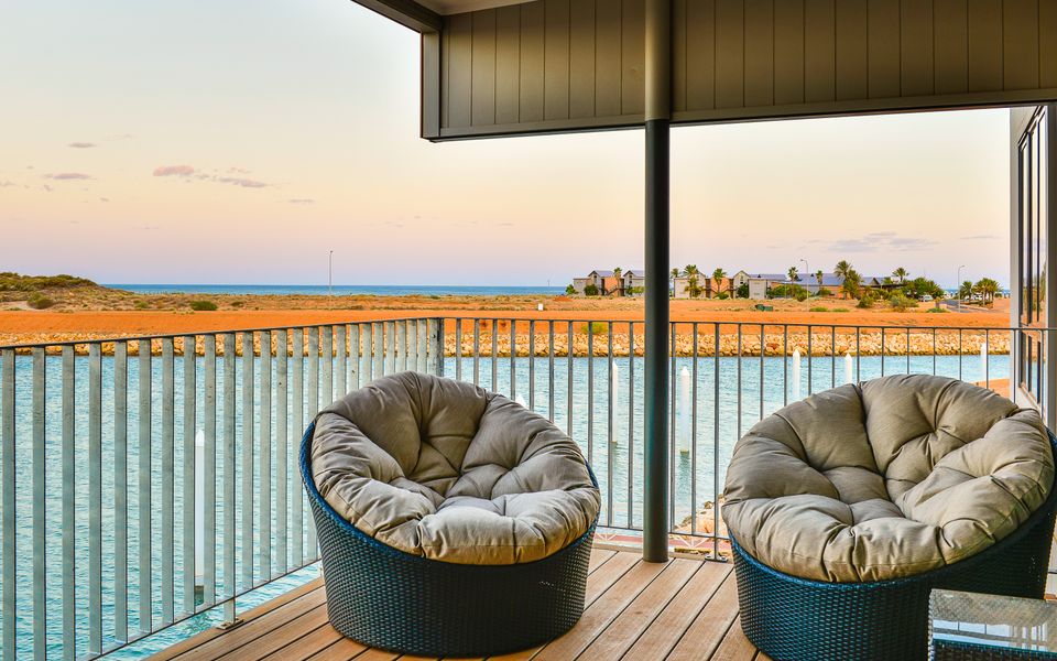 33 Inggarda Lane – 4 Person Spa and Jetty (Max 12m)