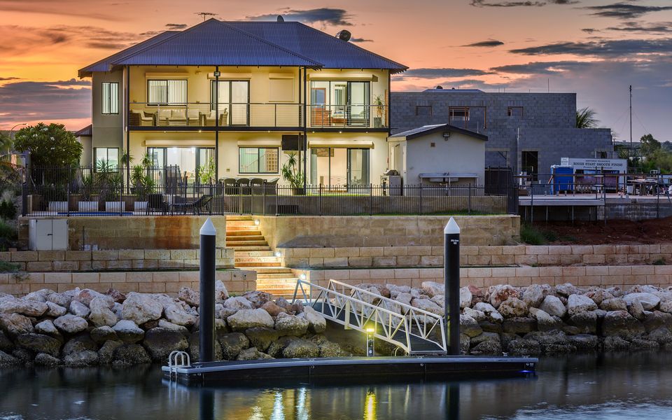 34 Gnulli Court – Pool and Jetty (Max 15m)