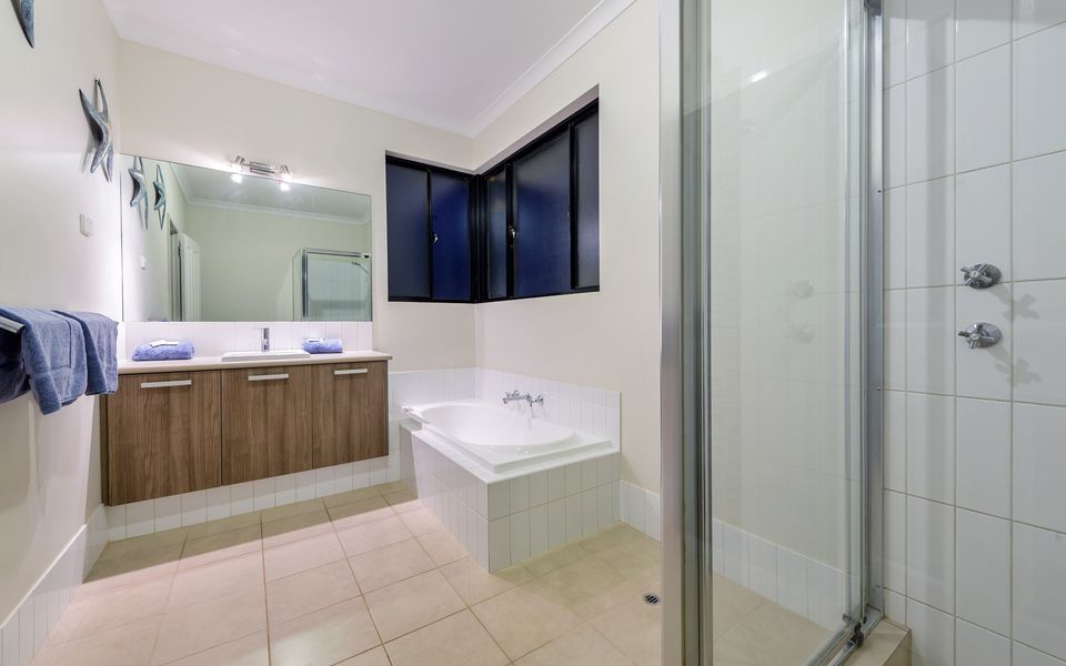 34 Gnulli Court – Pool and Jetty (Max 15m)