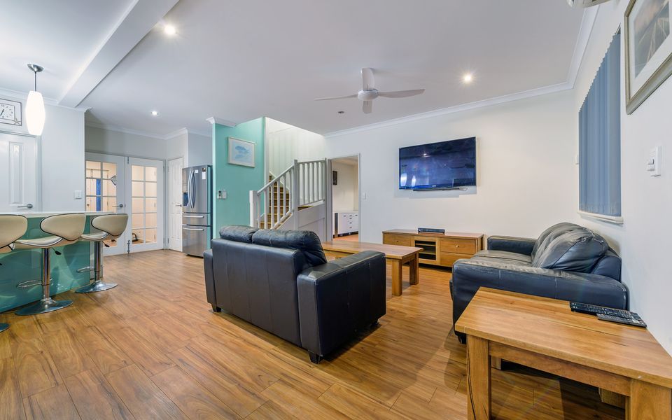 34 Gnulli Court – Pool and Jetty (Max 15m)