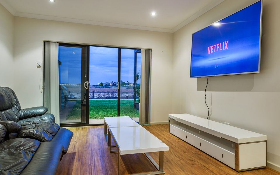 34 Gnulli Court – Pool and Jetty (Max 15m)