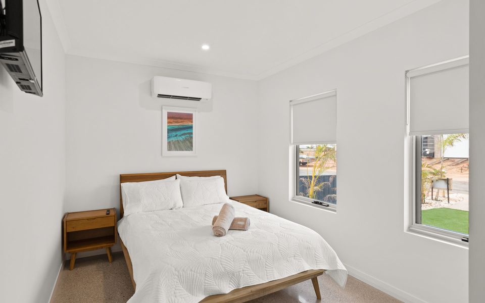 4 Corella Court – Pool and Jetty (12m max)