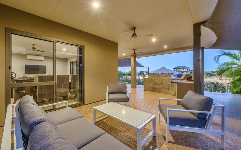 5 Kestrel Place – Pool and Jetty (Max 9m)