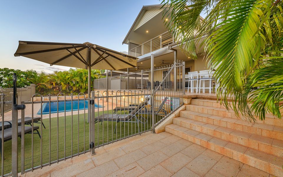 7 Kestrel Place – Pool and Jetty (Max 9m)
