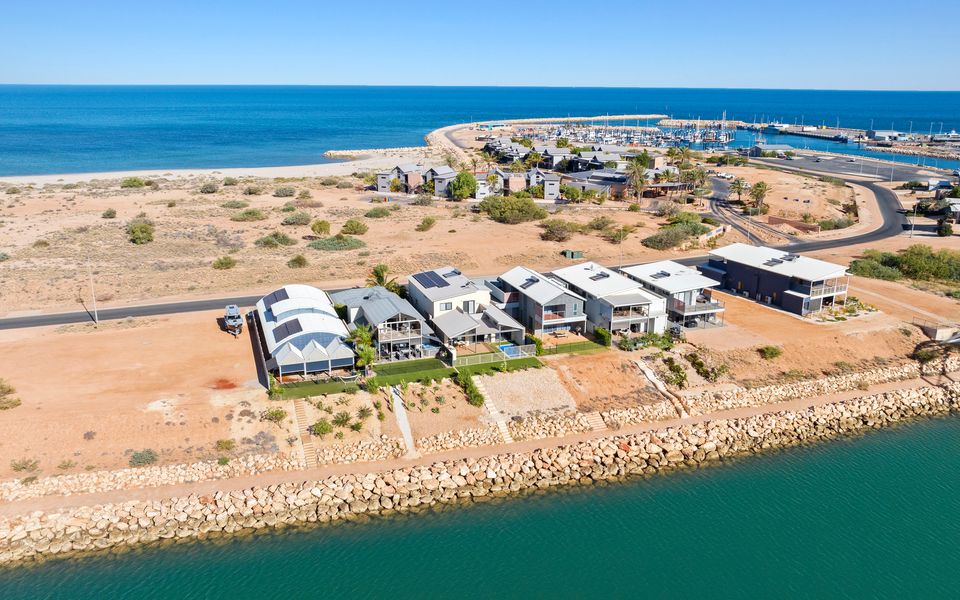 108 Madaffari Drive – 4 Person Spa