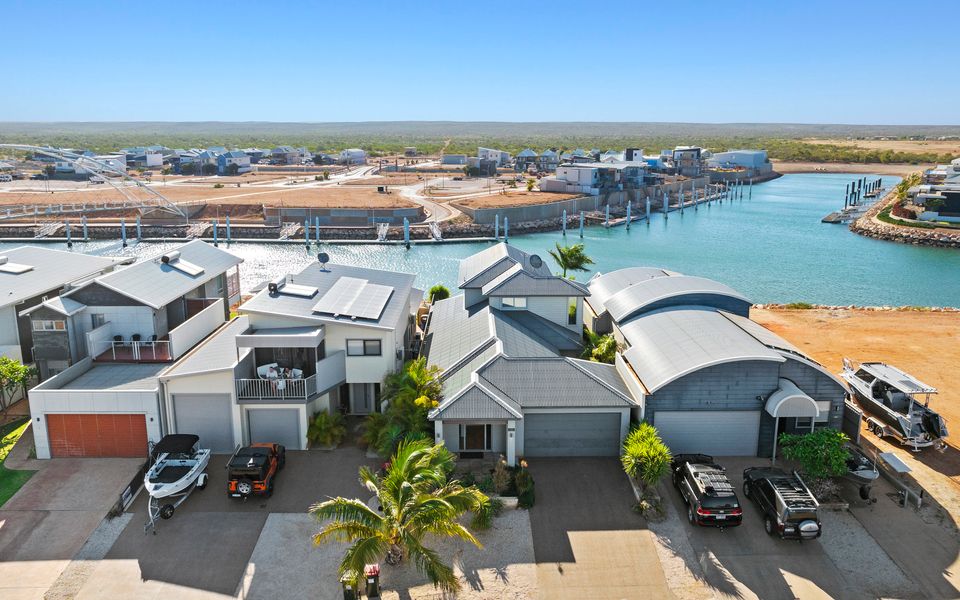 108 Madaffari Drive – 4 Person Spa