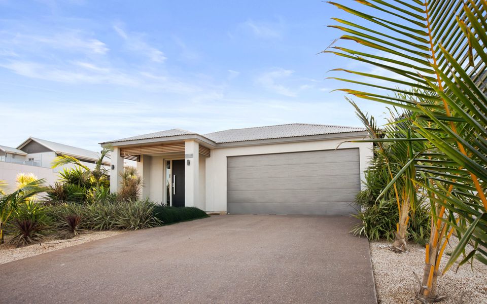 108 Madaffari Drive – 4 Person Spa