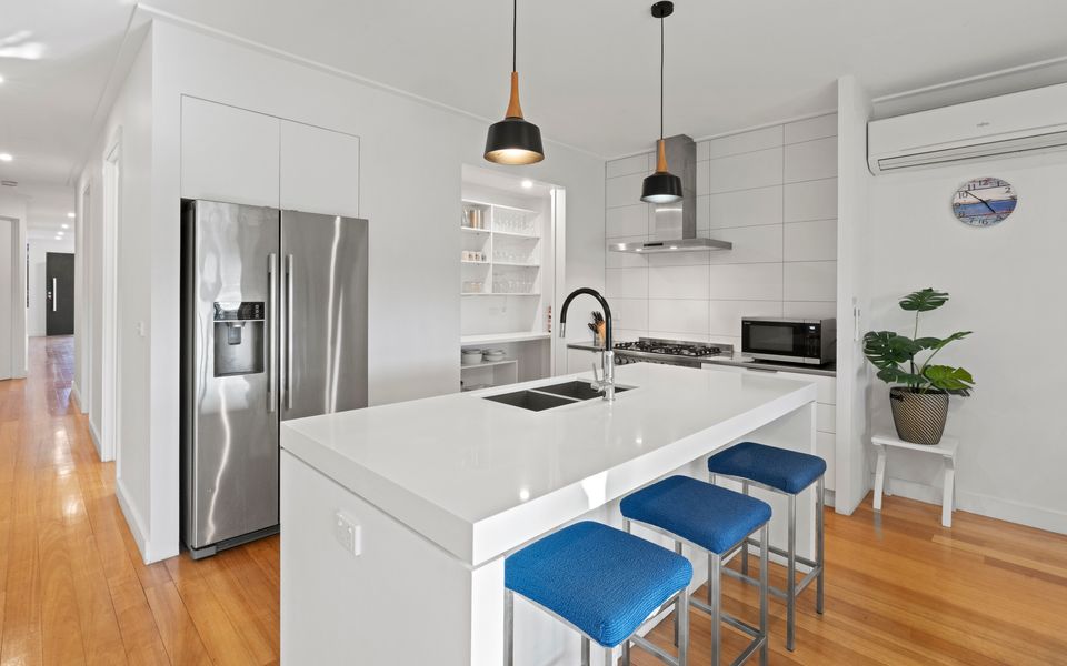 108 Madaffari Drive – 4 Person Spa