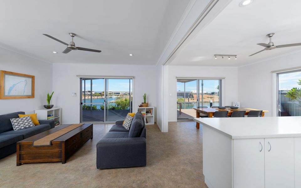 78 Madaffari Drive – Covered Pool and Jetty (Max 15m)