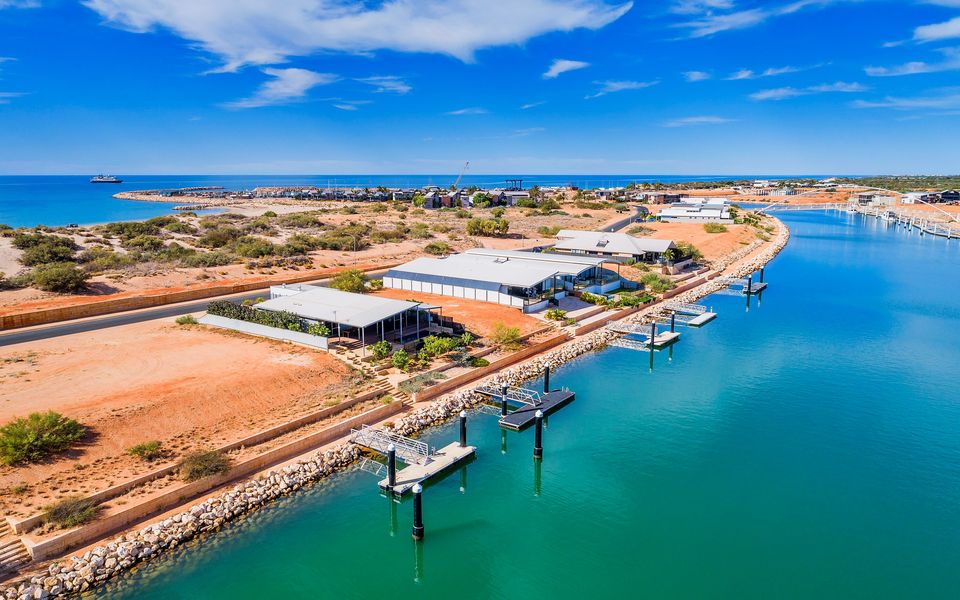 78 Madaffari Drive – Covered Pool and Jetty (Max 15m)