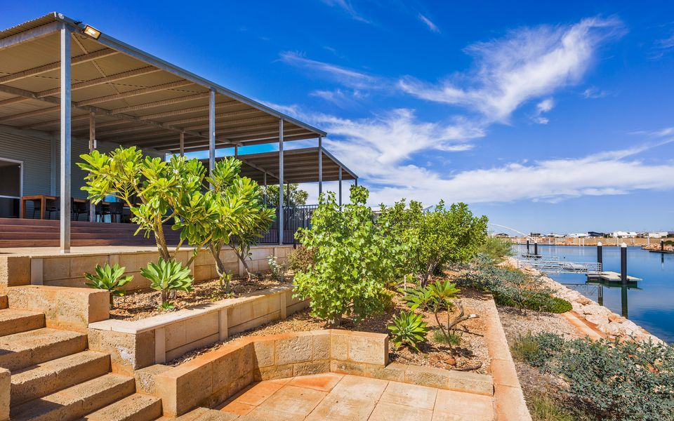 78 Madaffari Drive – Covered Pool and Jetty (Max 15m)