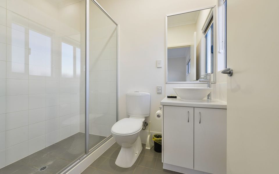 78 Madaffari Drive – Covered Pool and Jetty (Max 15m)