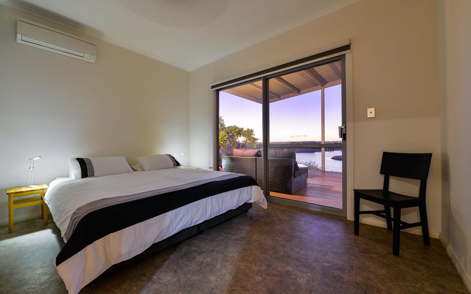 78 Madaffari Drive – Covered Pool and Jetty (Max 15m)