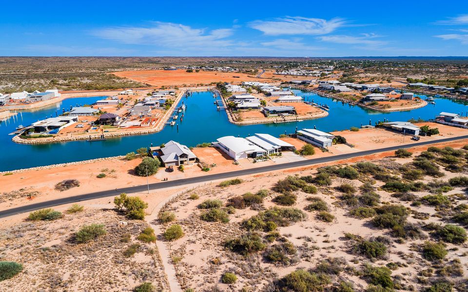 78 Madaffari Drive – Covered Pool and Jetty (Max 15m)