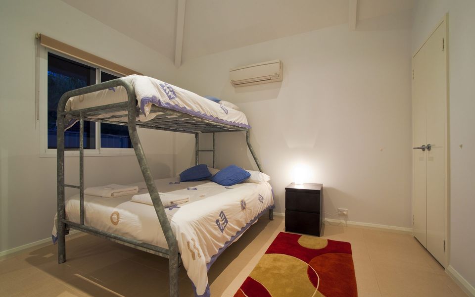 Osprey Holiday Village Unit 103/2 Bedroom