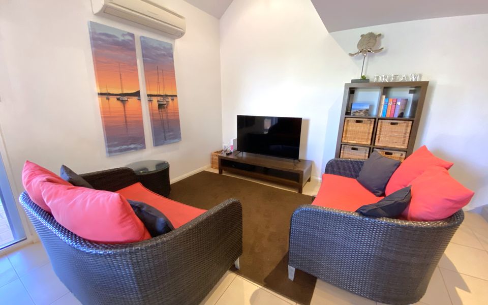 Osprey Holiday Village Unit 103/2 Bedroom