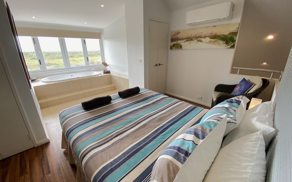Osprey Holiday Village Unit 104