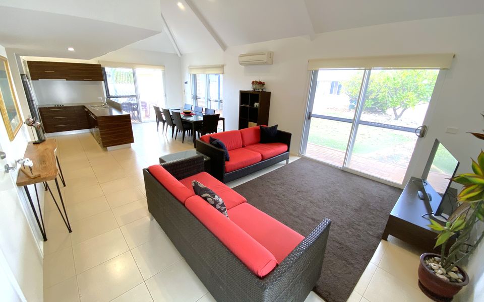 Osprey Holiday Village Unit 104