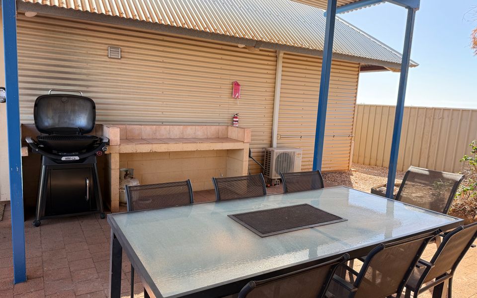Osprey Holiday Village Unit 105
