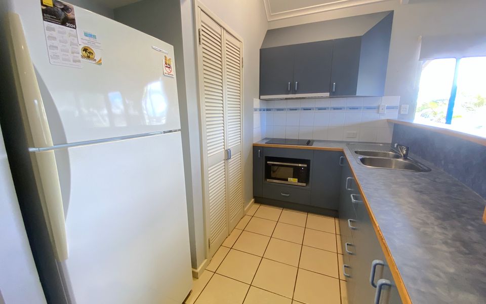 Osprey Holiday Village Unit 122/2 Bedroom