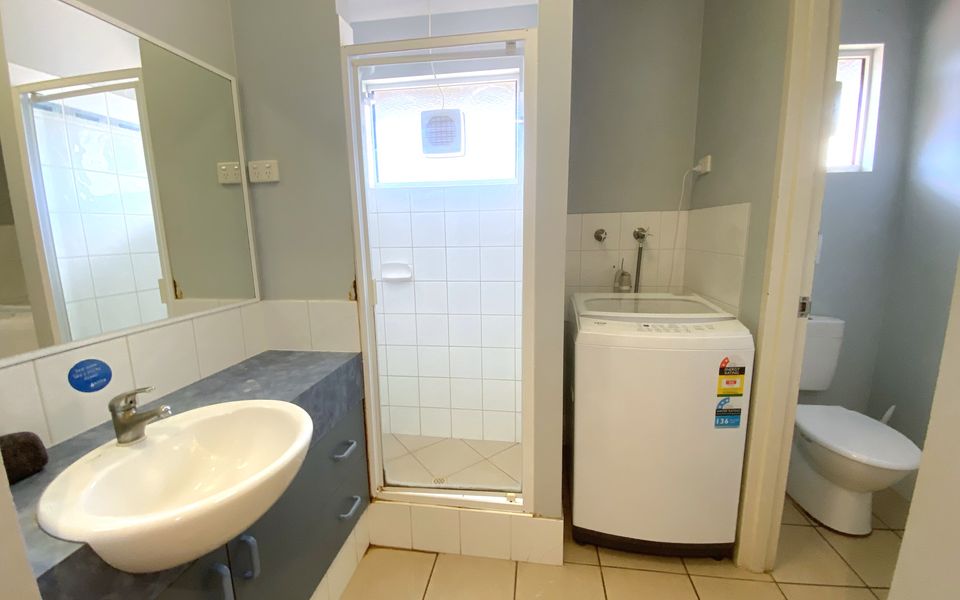 Osprey Holiday Village Unit 122/2 Bedroom