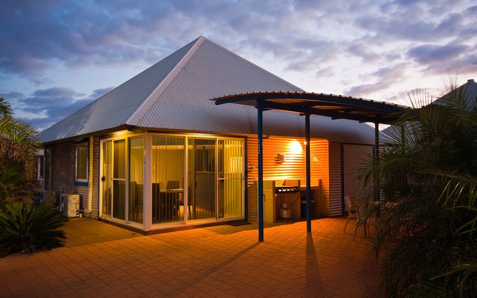 Osprey Holiday Village Unit 122/2 Bedroom