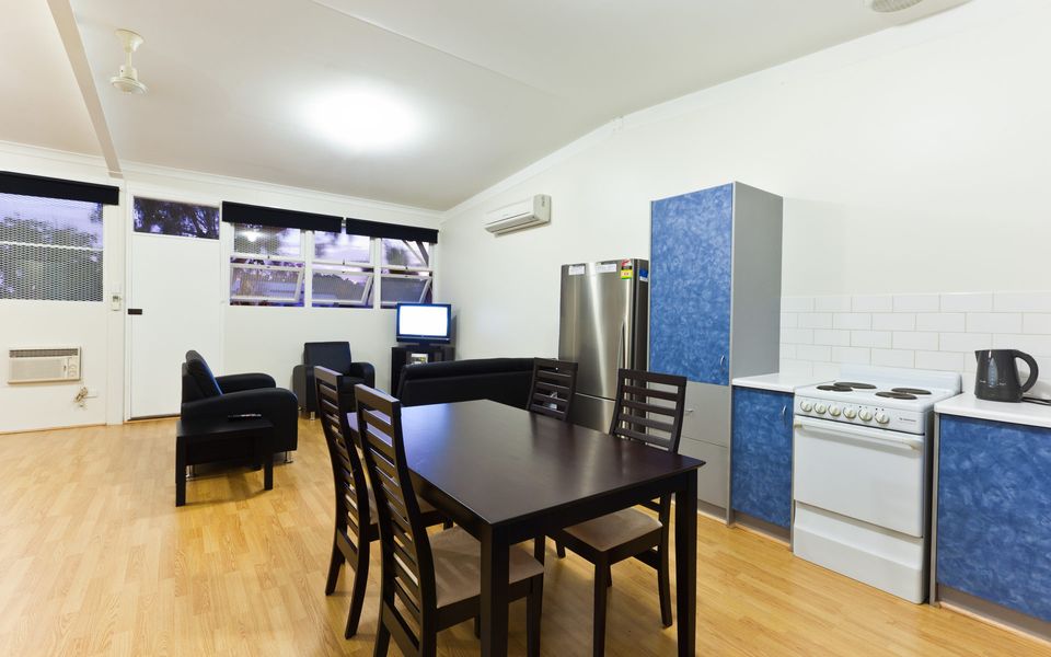 Exmouth Villas Unit 33