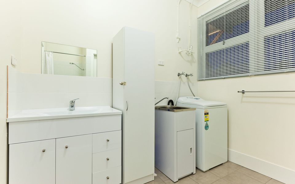 Exmouth Villas Unit 33