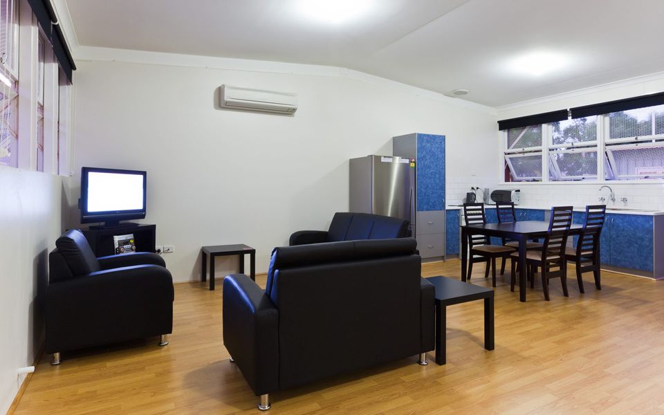 Exmouth Villas Unit 33