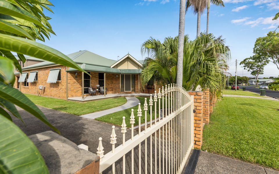 Serenity in Sunny Sawtell