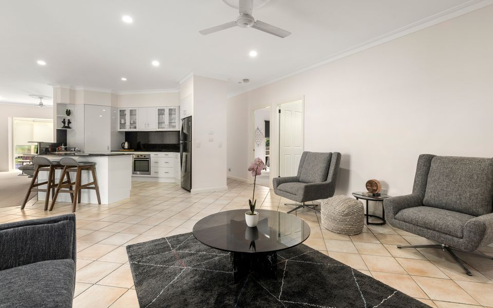 Serenity in Sunny Sawtell