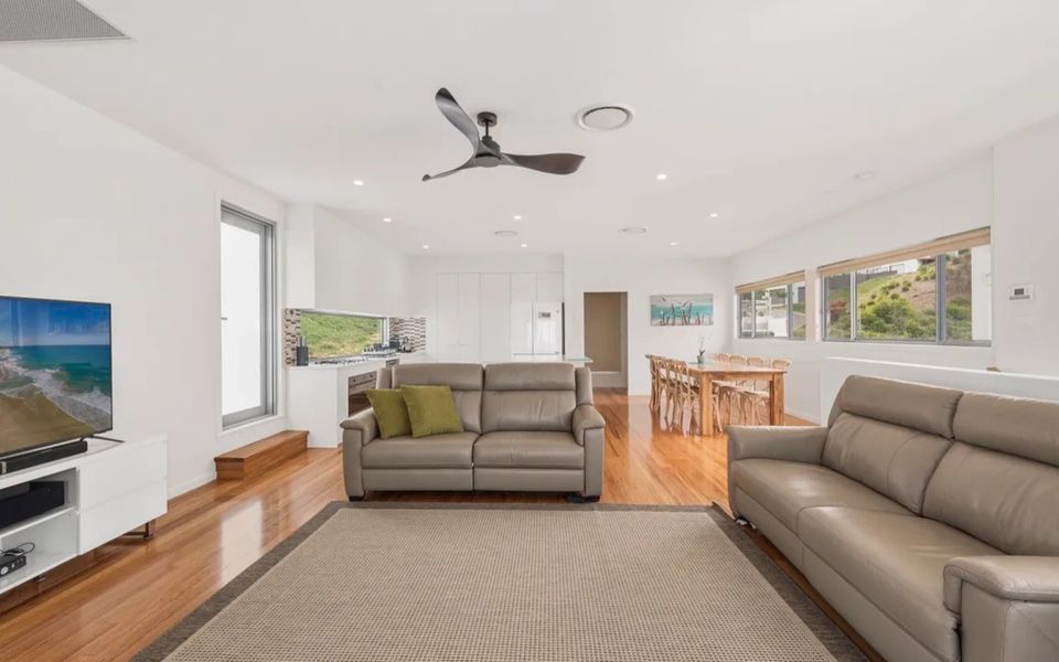 Pearls on Sapphire Beach