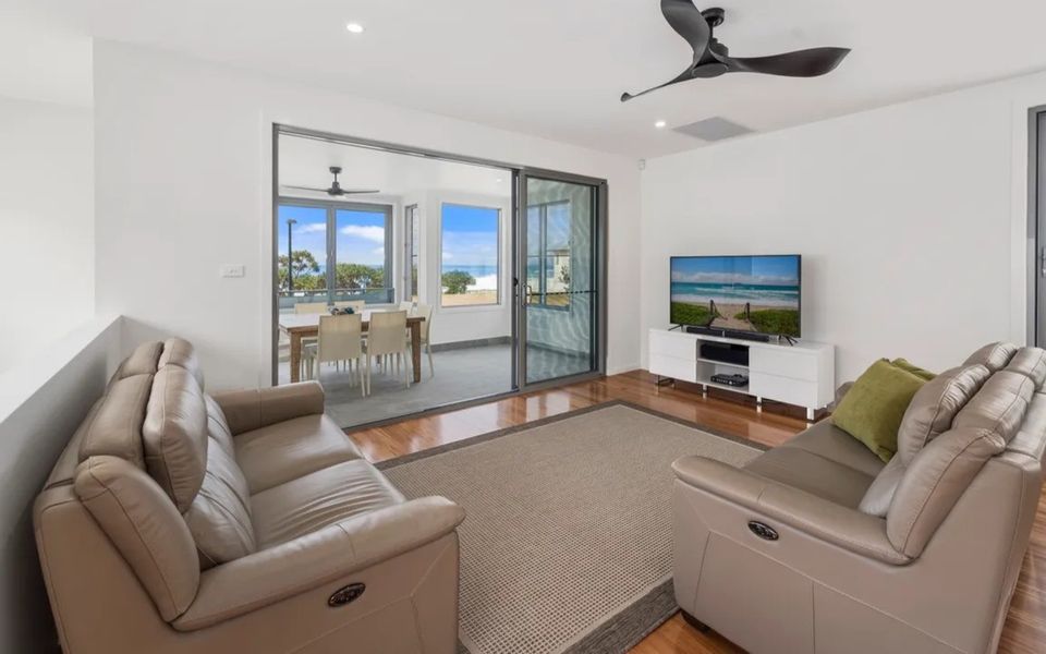 Pearls on Sapphire Beach