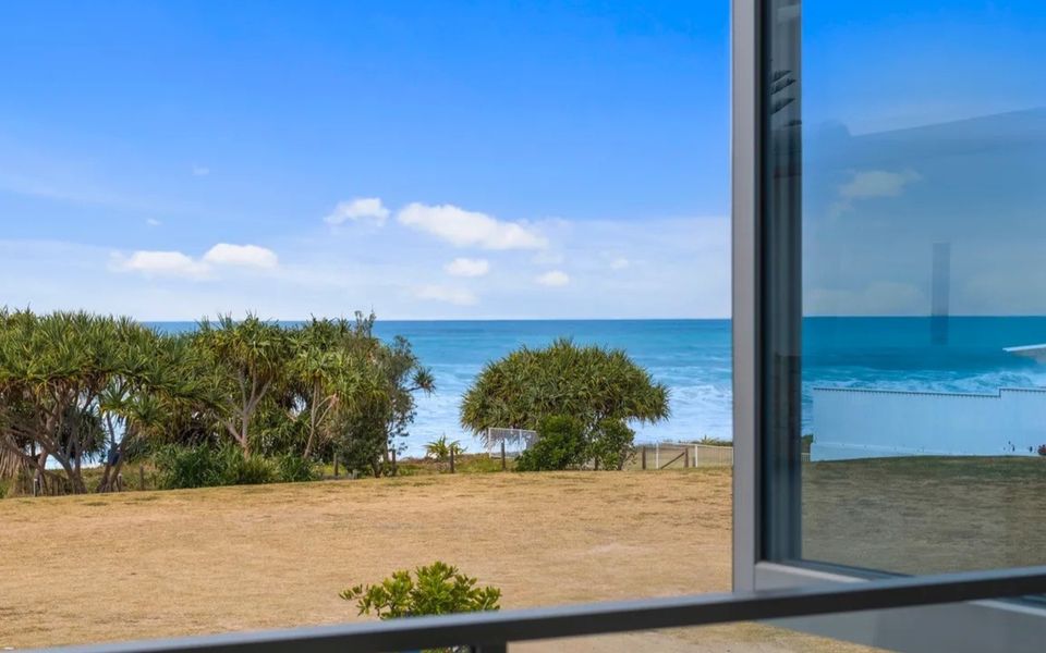 Pearls on Sapphire Beach