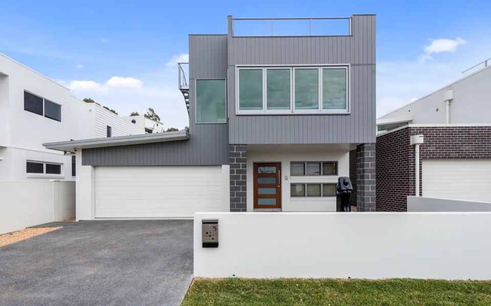 Pearls on Sapphire Beach