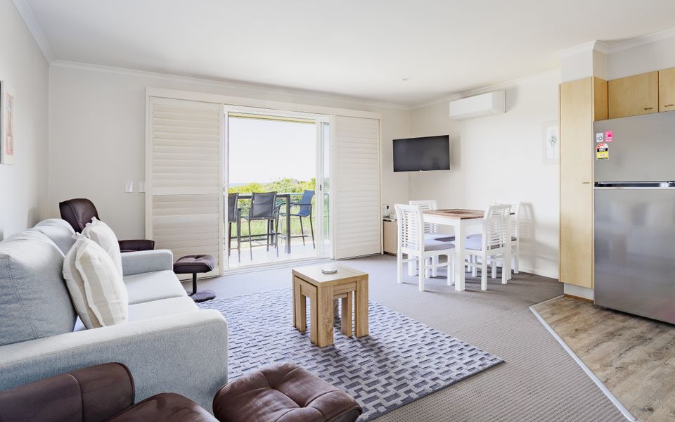 Shelly’s Misty Waves