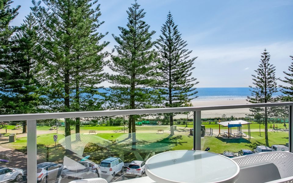 Rainbow Pacific Unit 9 Wi-Fi Included