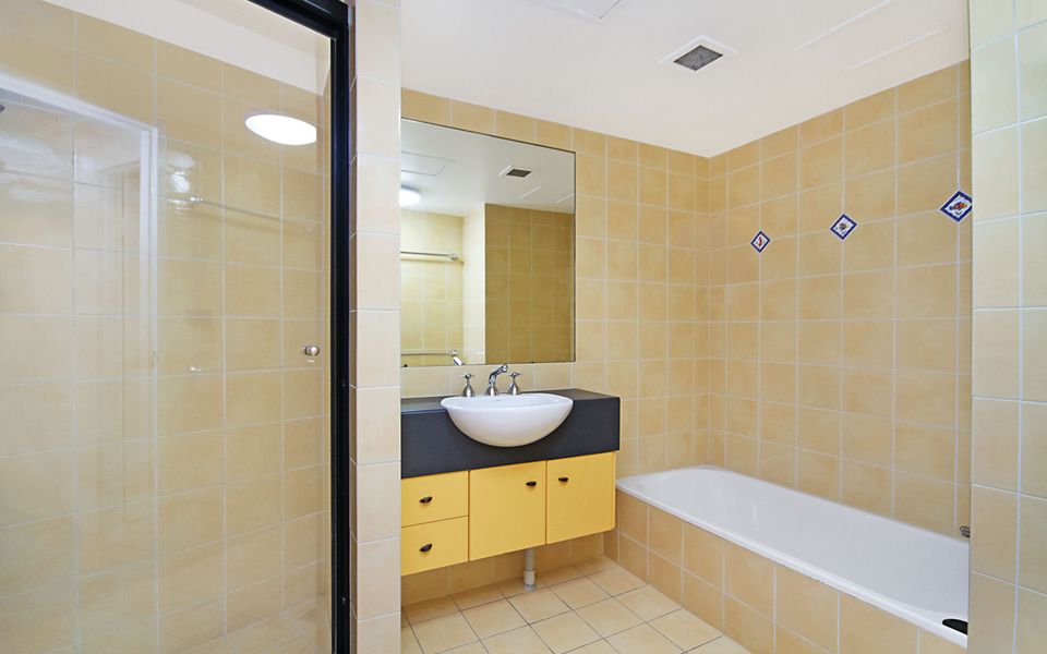 Rainbow Place Unit 5