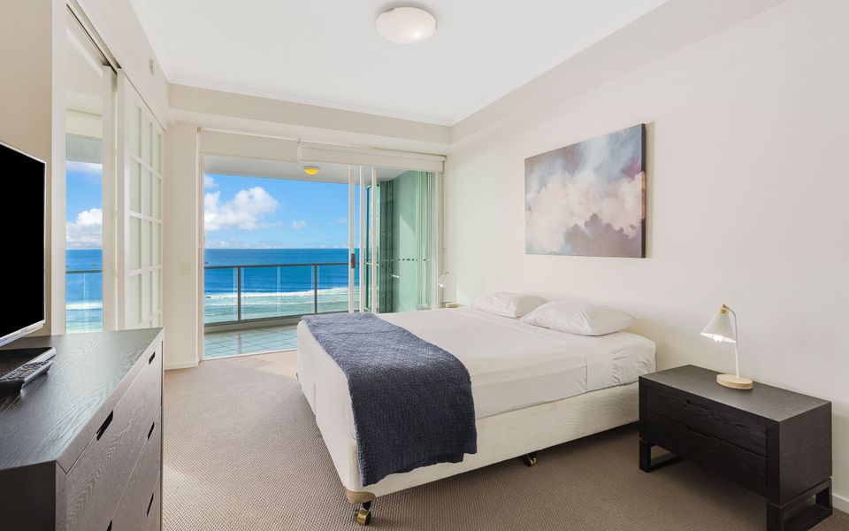 Reflections On The Sea Unit 1501