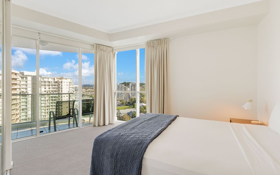 Reflections On The Sea Unit 1501