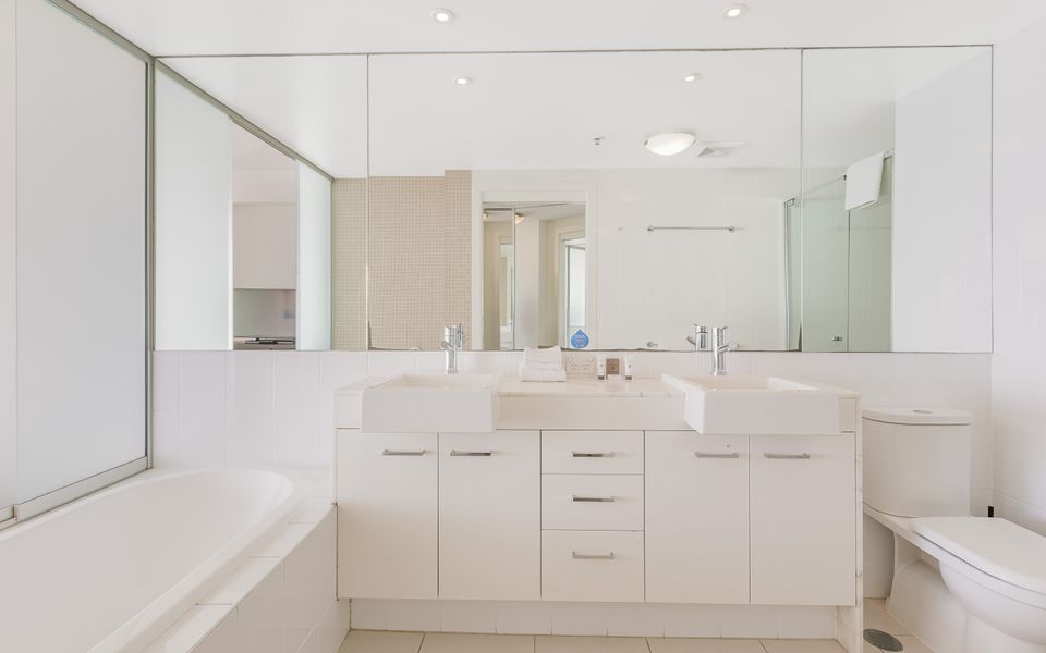 Reflections On The Sea Unit 1501a